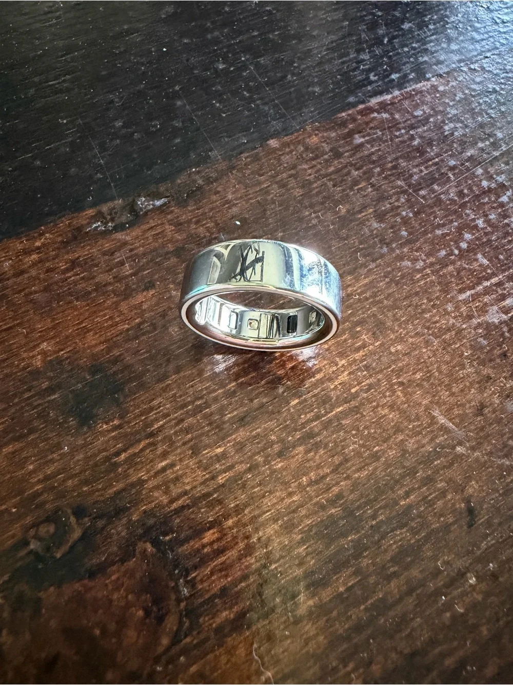 Oura ring 4 size 10, silver color